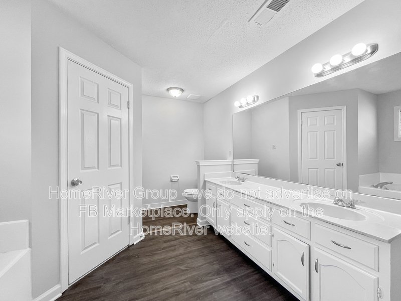 Available Now! 4252 Winding Hollow Way, Memphis, TN 38125 property image